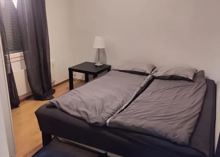 Two Close To The Center Apartment